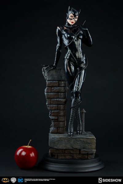 CATWOMAN - Batmans Rückkehr Michelle Pfeiffer 1/4 Premium Format Figur Sideshow