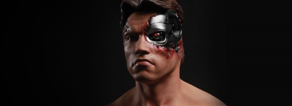 Terminator Battle Damaged T-800 1/2