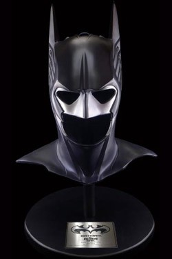 Batman & Robin Replik 1/1 Batmans Maske 51 cm