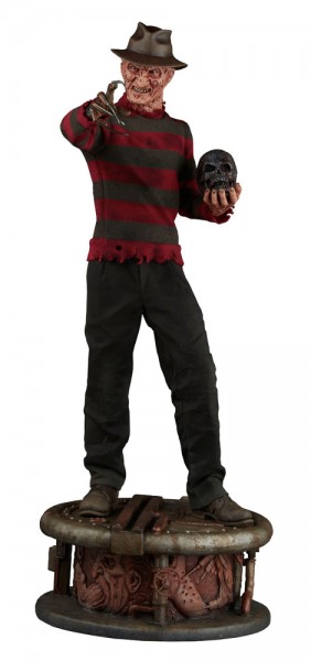 Nightmare on Elm Street Premium Format Figure Freddy Krueger 55 cm